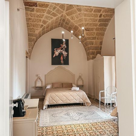 Palazzo Alma Luxury Rooms Казарано Екстериор снимка