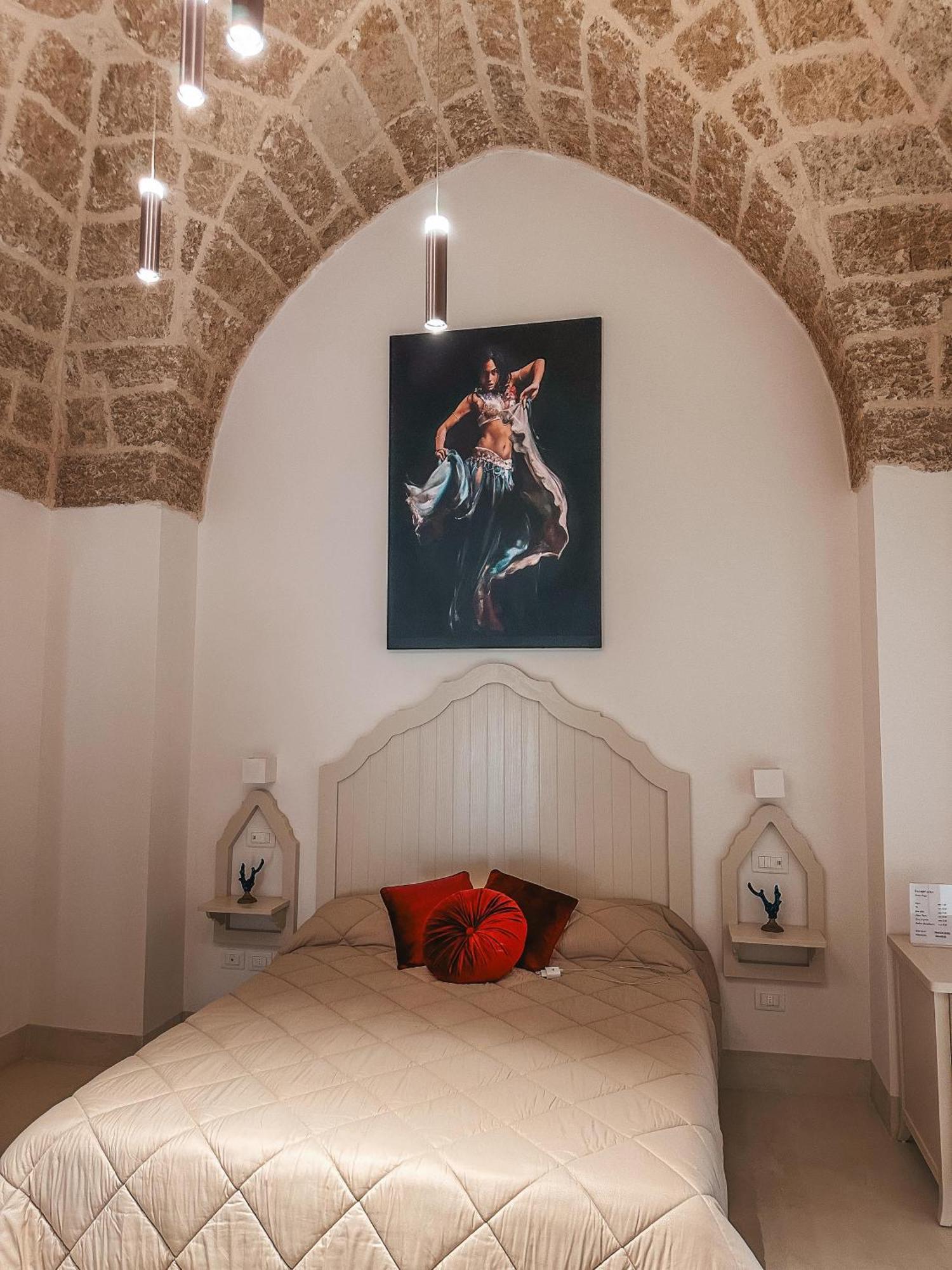 Palazzo Alma Luxury Rooms Казарано Екстериор снимка