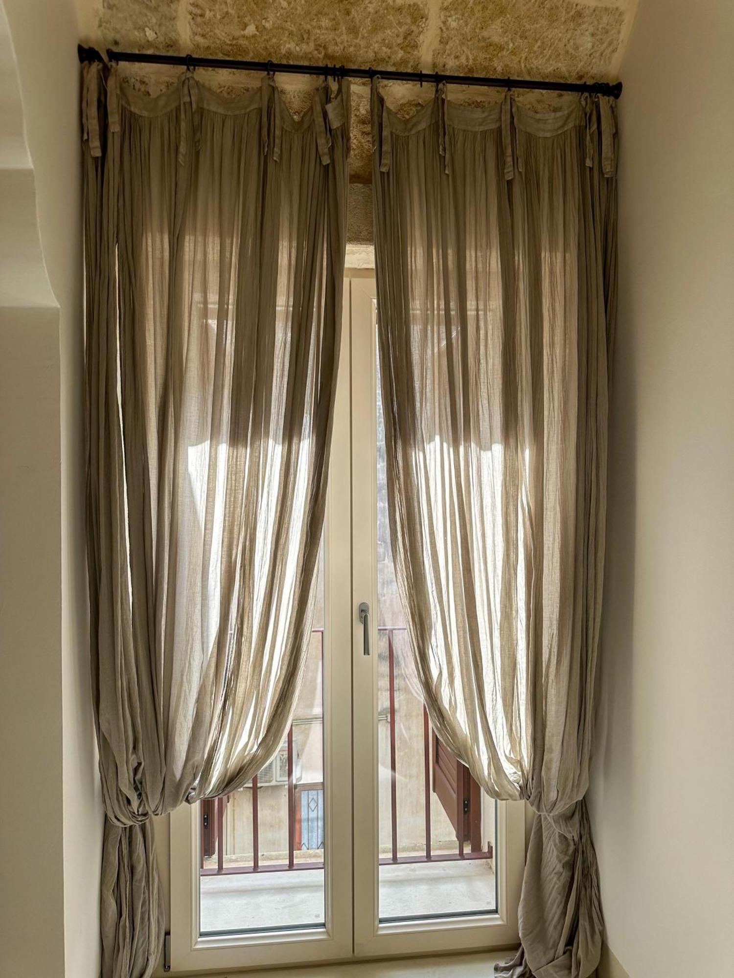 Palazzo Alma Luxury Rooms Казарано Екстериор снимка